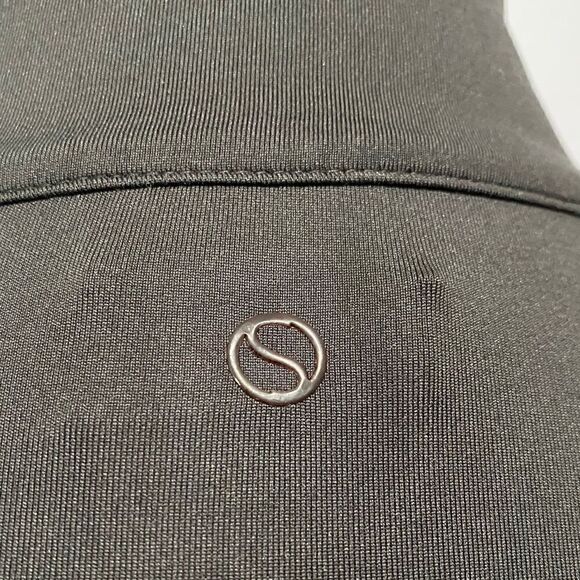 Shape | Performance Zip Neck top - Picture 15 of 16